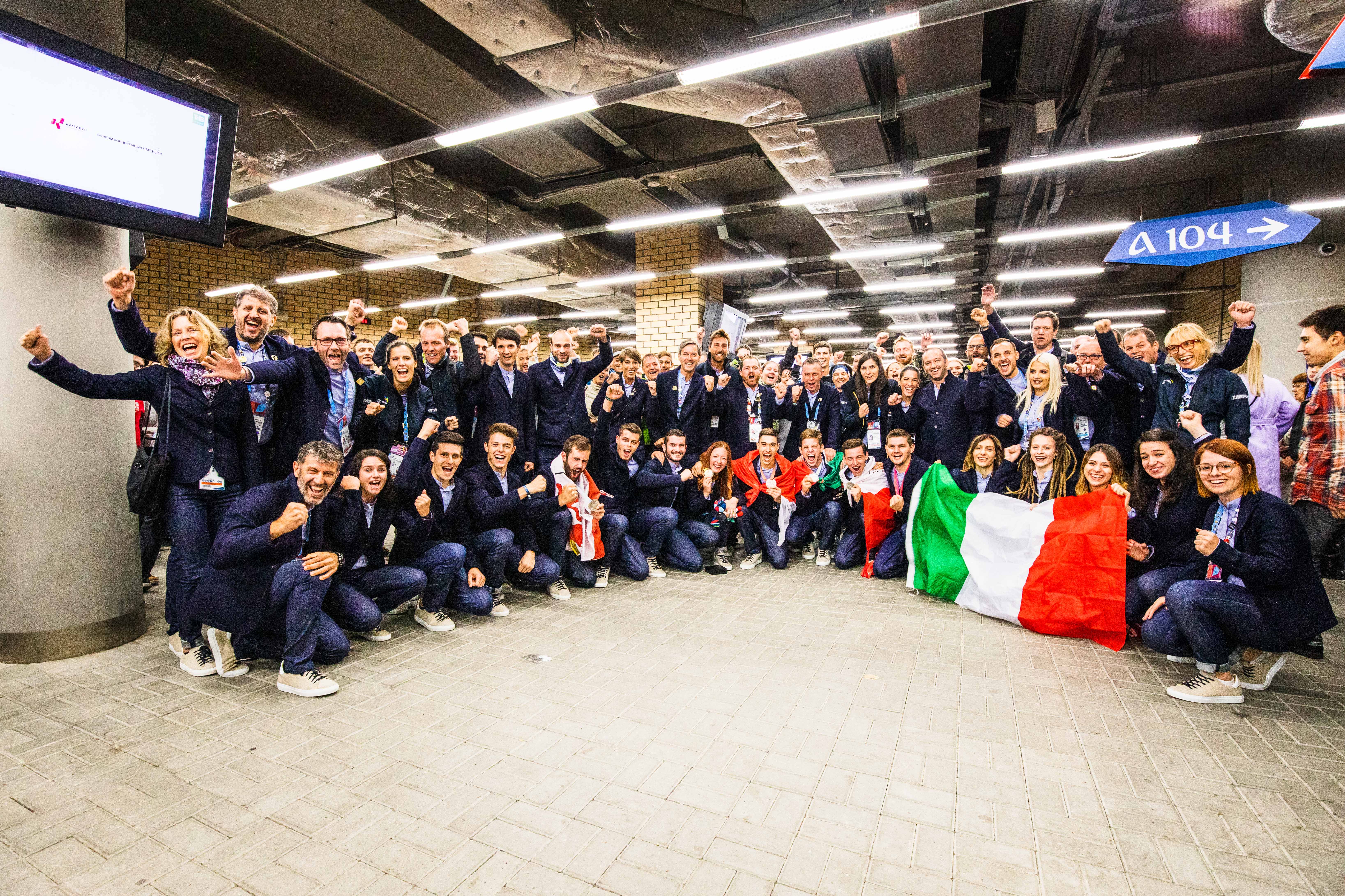 L'esultanza del Team Italy dopo la cerimonia finale (Foto: Alan Bianchi - AB Foto).